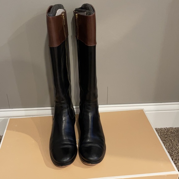 Michael Kors Boot - Picture 5 of 9